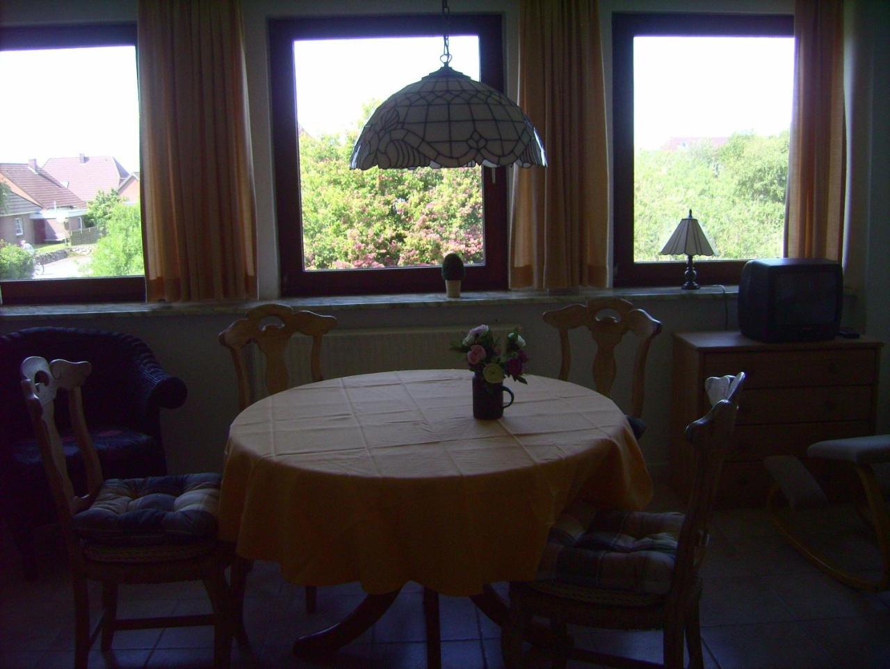 Haus-Halligblick-Ferienwohnung-Hamburger-Hallig Dagebüll エクステリア 写真